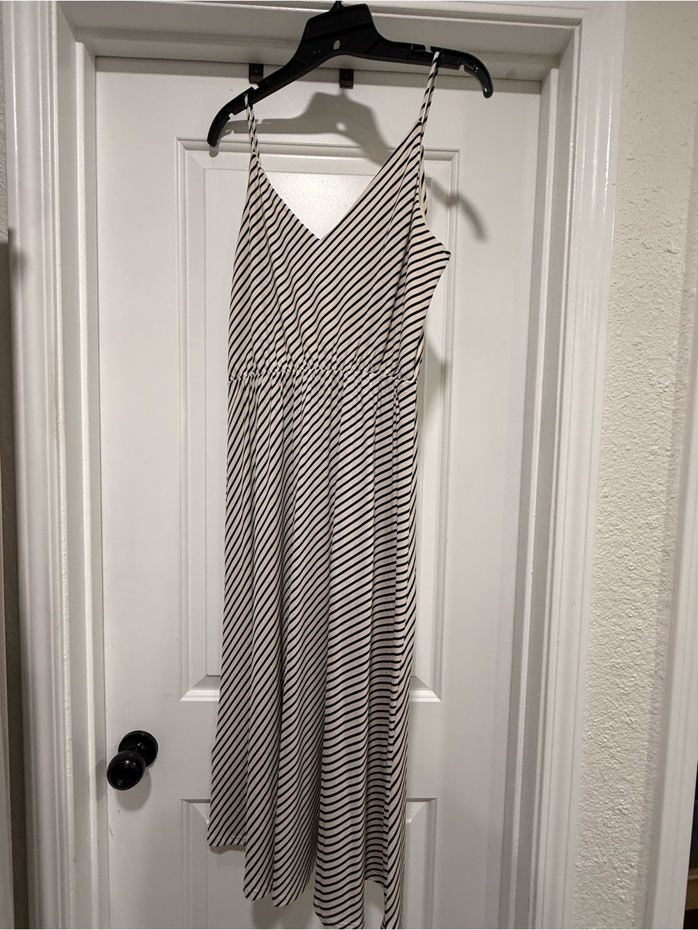 H&M Black & White Striped V-Neck Spaghetti Strap Maxi Dress